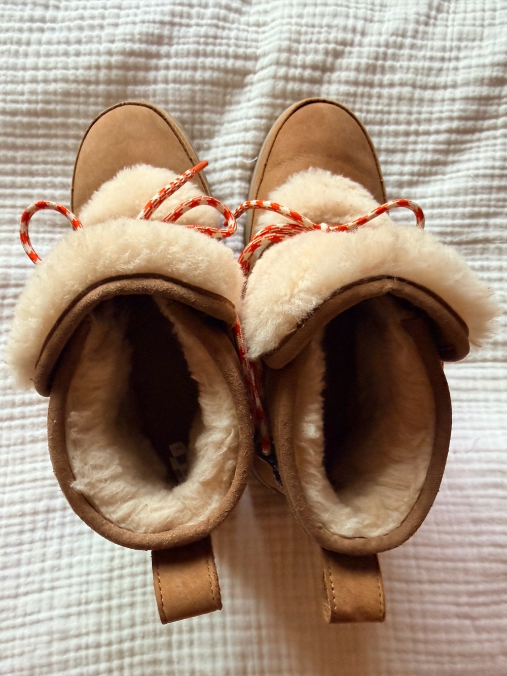 UGG Classic Weather Hiker Boot in Chestnut - Picture 8 of 9